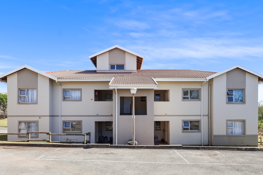 2 Bedroom Property for Sale in Beacon Bay Eastern Cape